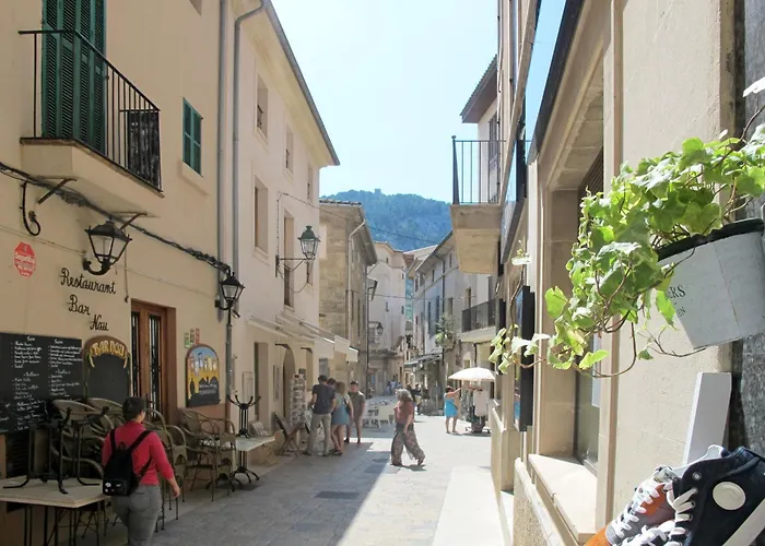 Fantastische In Einer Ruhigen Gegend In Der Naehe Von By Interhome Nyaraló Pollença