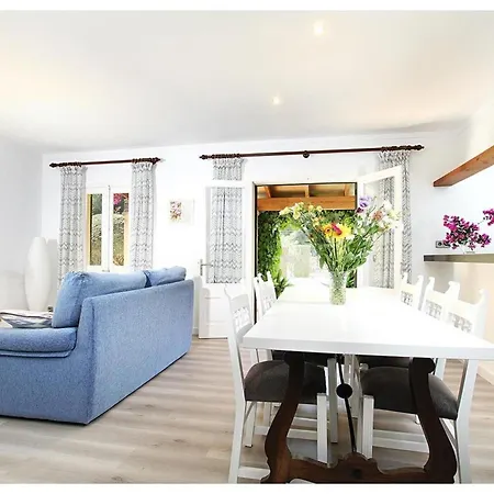 Fantastische In Einer Ruhigen Gegend In Der Naehe Von By Interhome Holiday home Pollenca