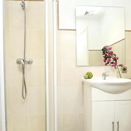 Fantastische In Einer Ruhigen Gegend In Der Naehe Von By Interhome Pollença