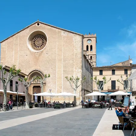 Fantastische In Einer Ruhigen Gegend In Der Naehe Von By Interhome Pollença