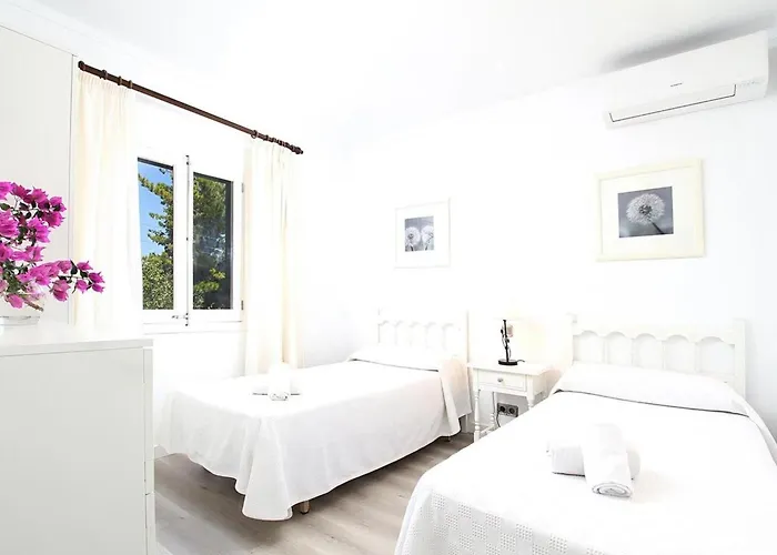 Fantastische In Einer Ruhigen Gegend In Der Naehe Von By Interhome Semesterbostad