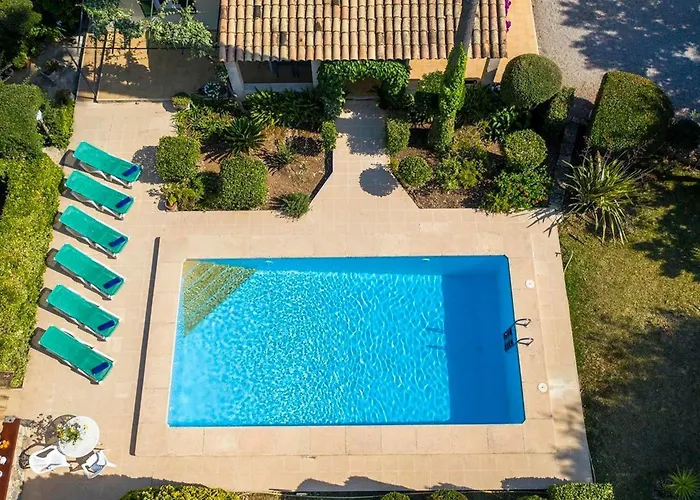 Ferienhaus Fantastische In Einer Ruhigen Gegend In Der Naehe Von By Interhome