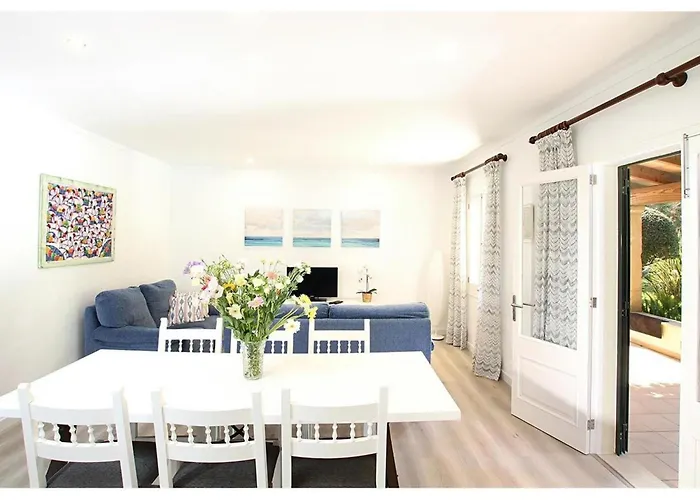 Fantastische In Einer Ruhigen Gegend In Der Naehe Von By Interhome Ferienhaus